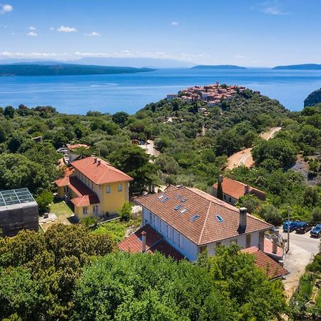 Отель Pansion Tramontana Бели Экстерьер фото