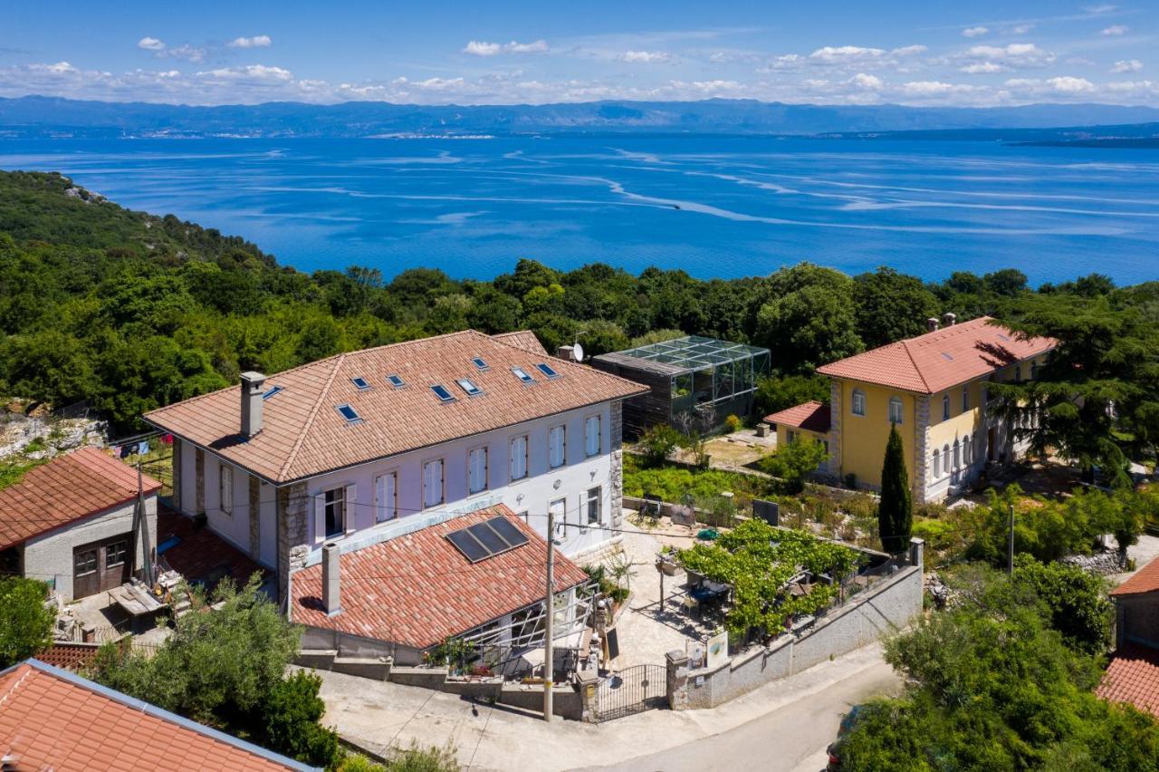 Отель Pansion Tramontana Бели Экстерьер фото